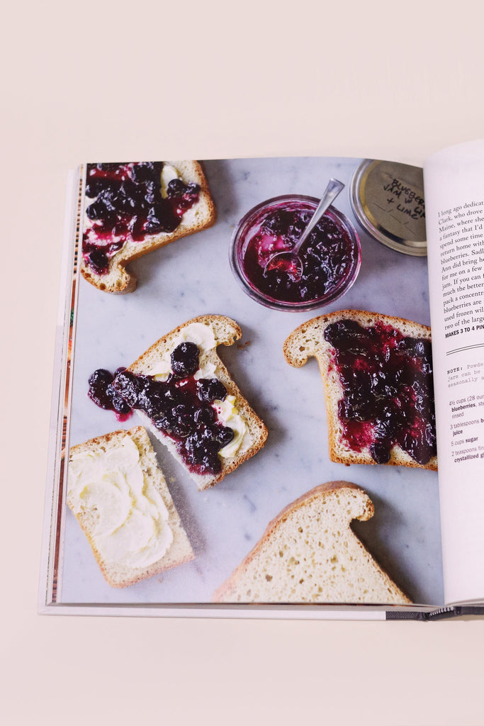 The Red Truck Bakery Farmhouse Cookbook - Heyday